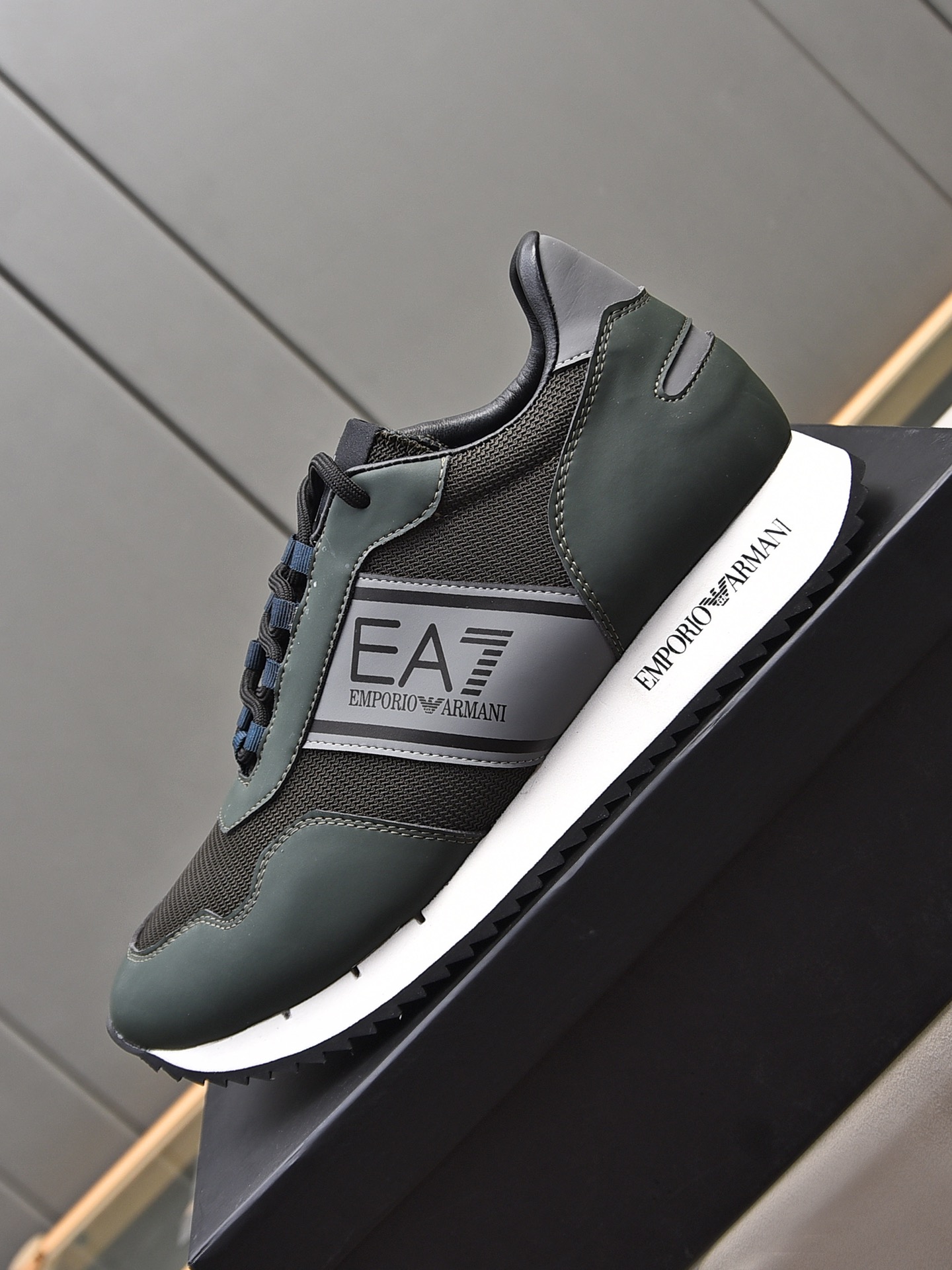 Armani sz38-44 h0812