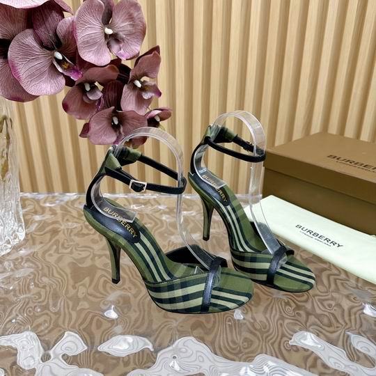 Burberry sz35-41 10cm mnh0401