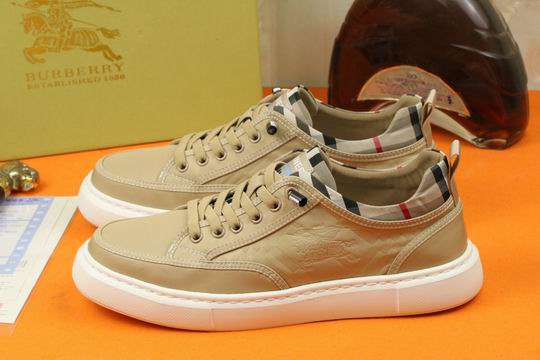 Burberry sz38-44 mnh0404
