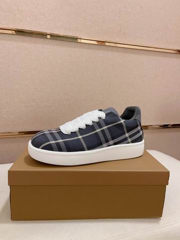 Burberry sz38-45 hnh0411