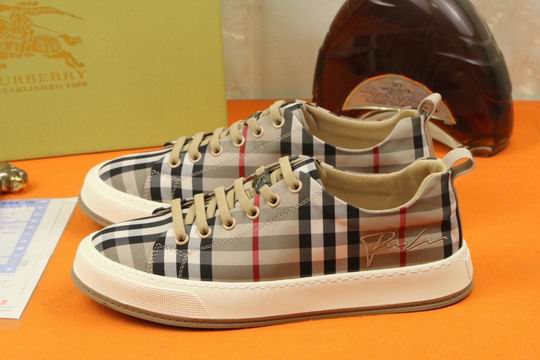 Burberry sz38-44 hnh0514