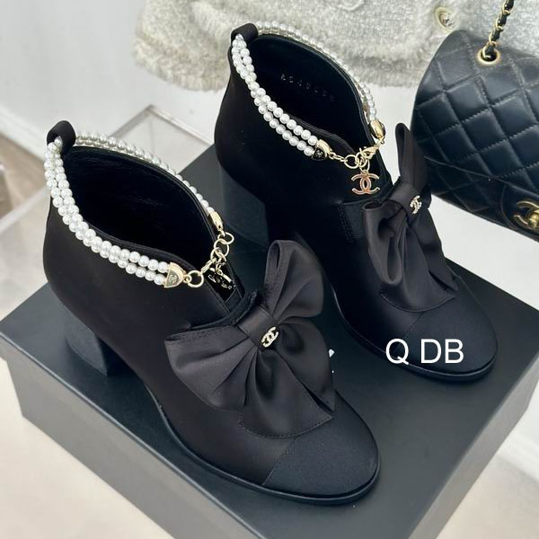 Chanel sz35-40 DB0824