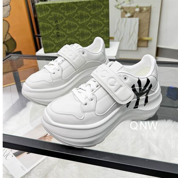 Gucci sz35-40 NW0905