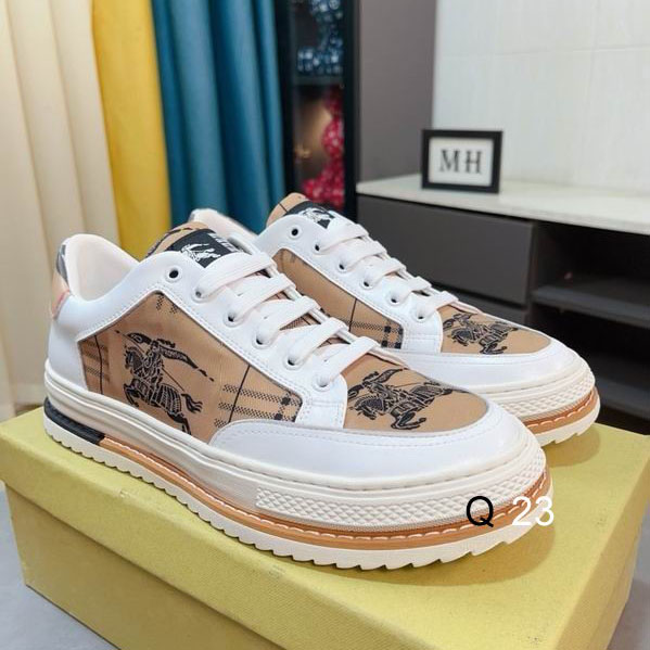 Burberry sz38-45 HY0901