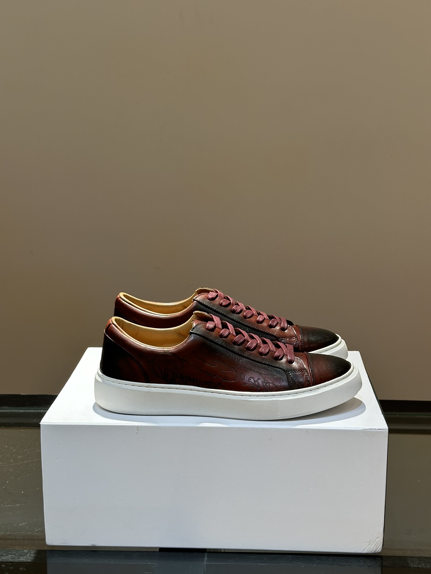 Berluti sz39-44 h0905