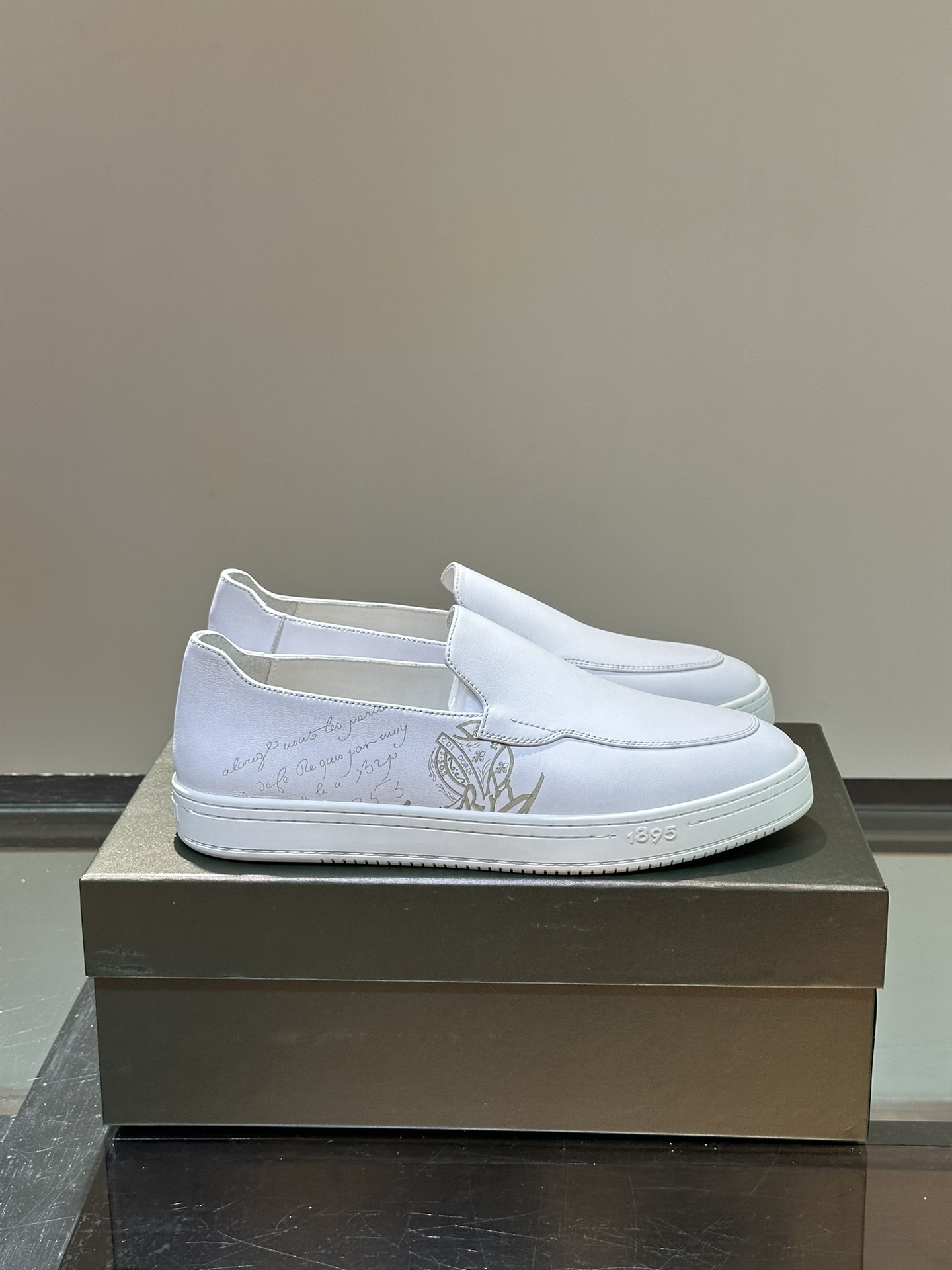 Berluti sz38-45 h0910