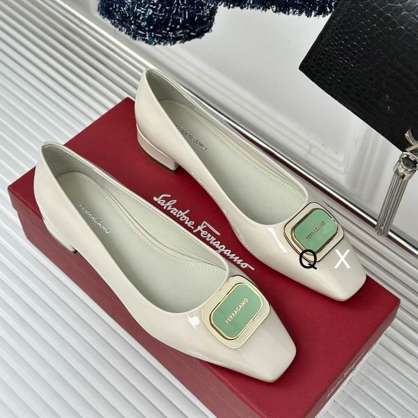 Ferragamo sz35-40 JX0901