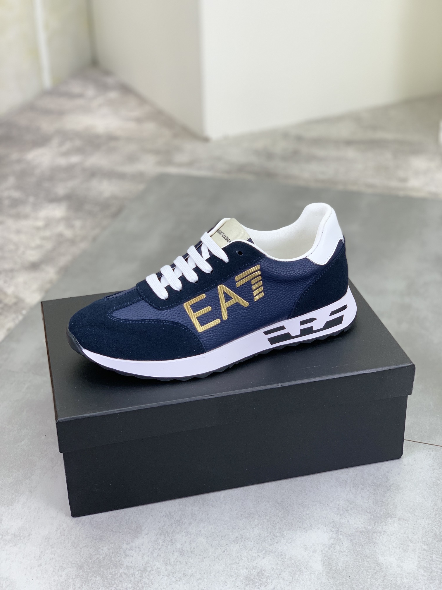 Armani sz38-44 h0905