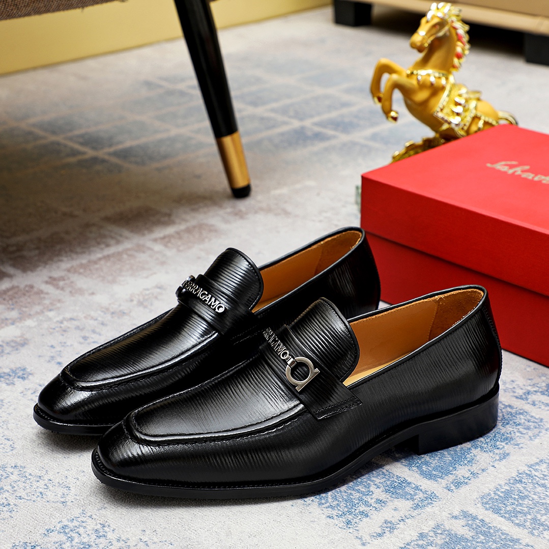 Ferragamo sz38-45 h0918