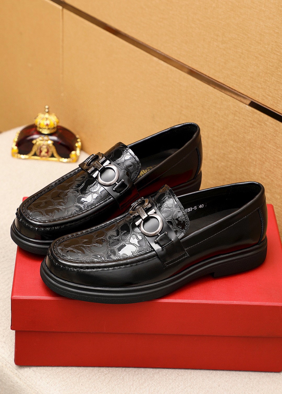 Ferragamo sz38-44 h0954