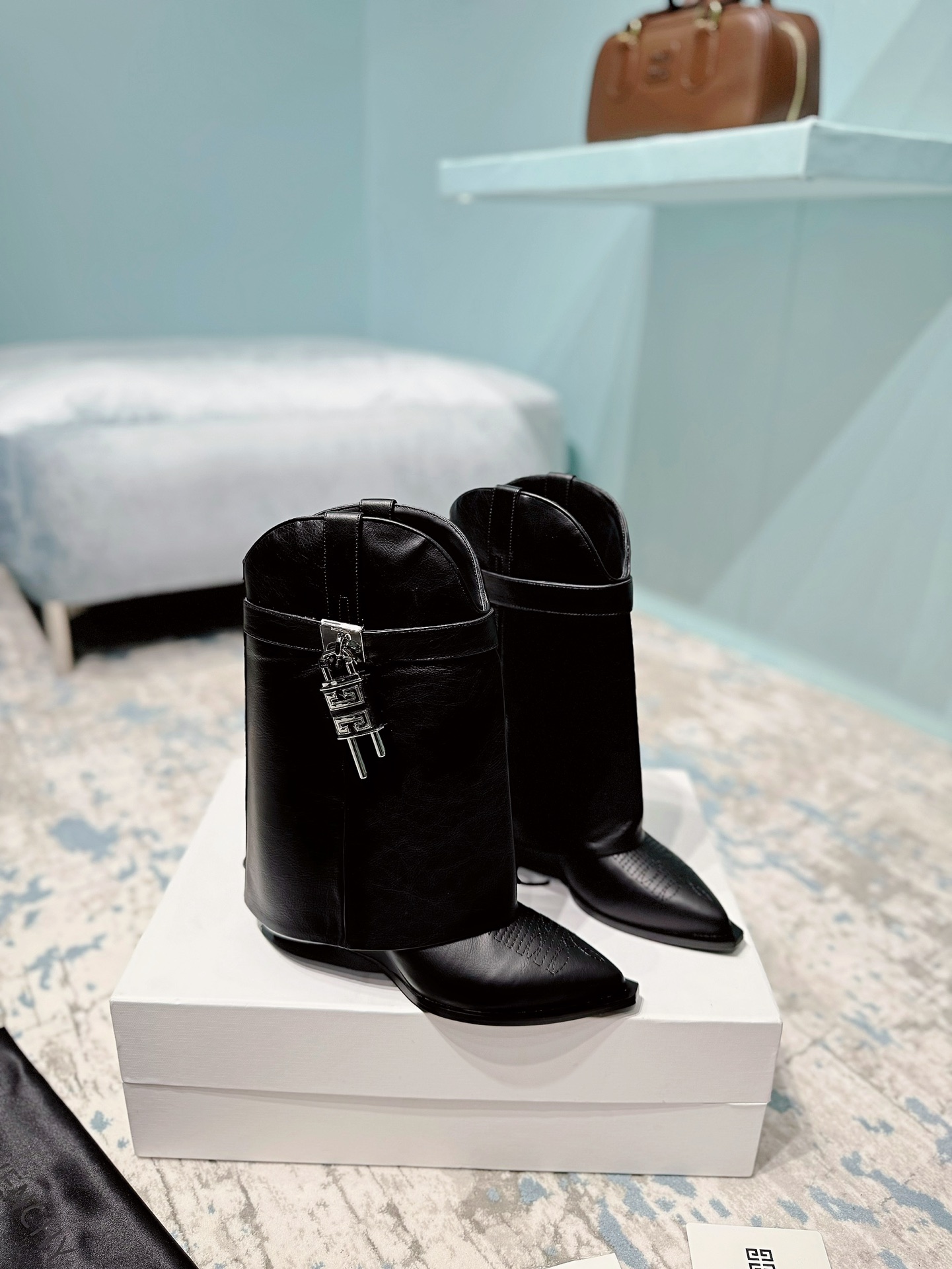 Givenchy sz35-42 h0901