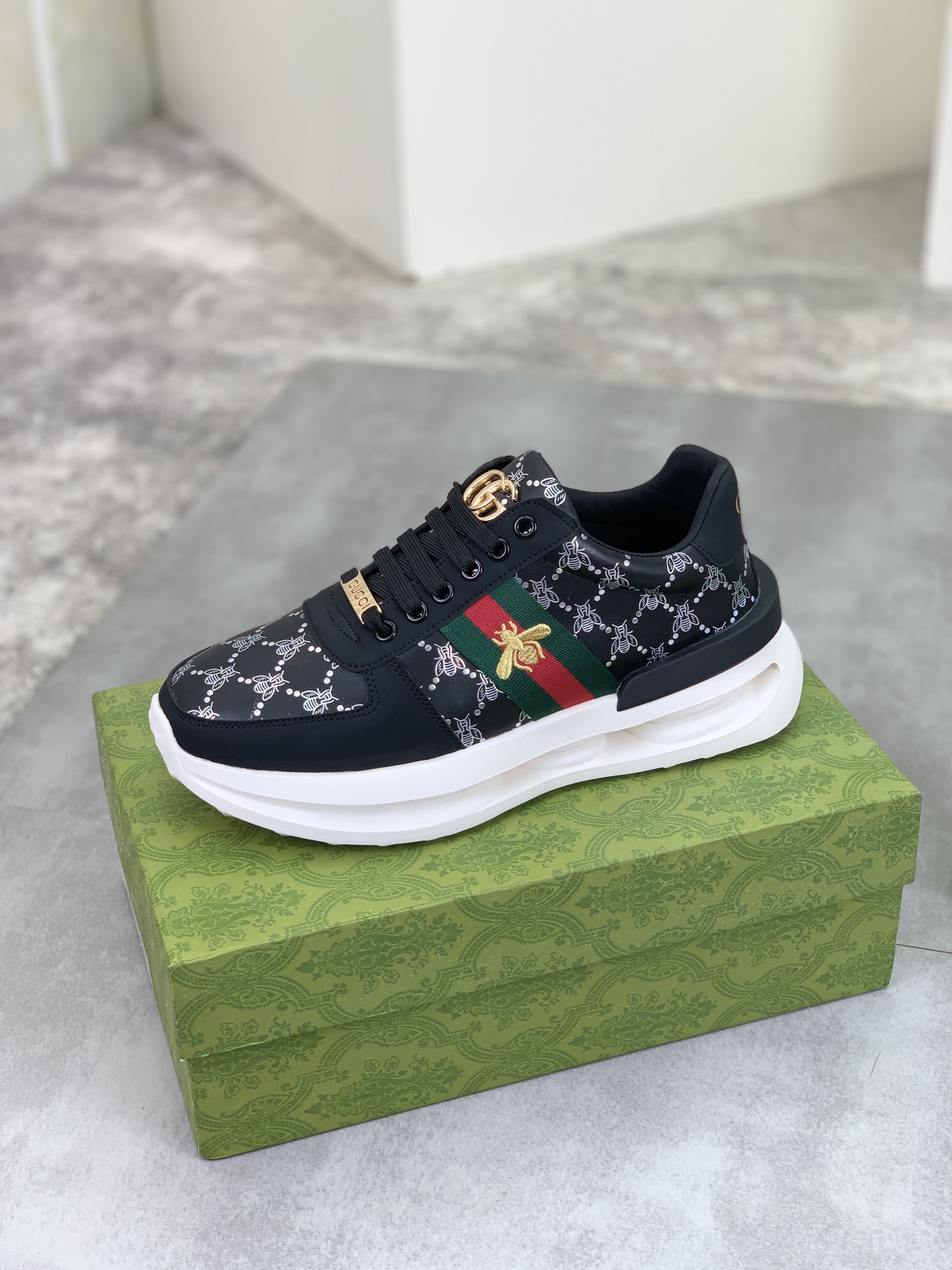 Gucci sz38-44 h1008