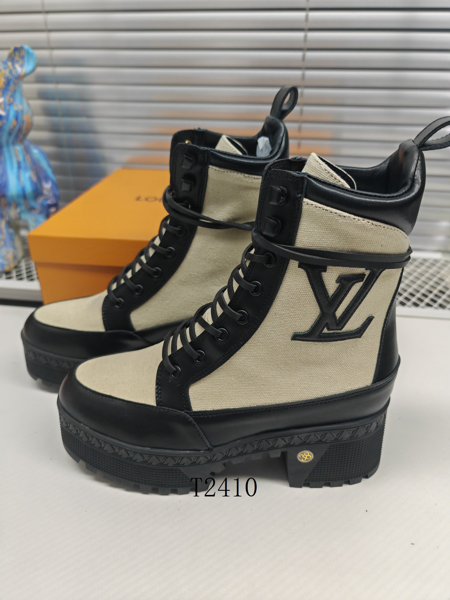 LV sz35-41 h1008