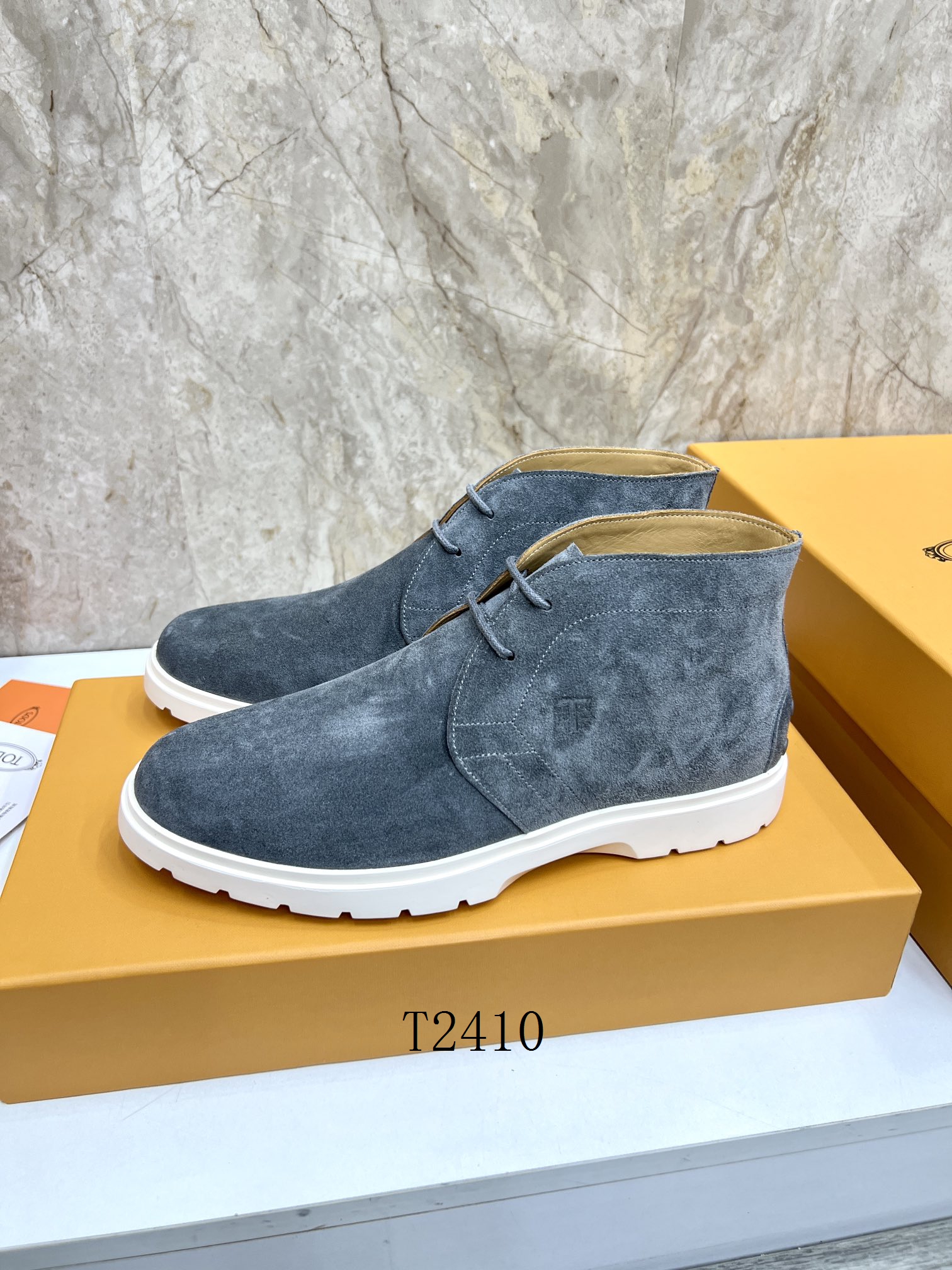 Tods High Cut Man 1011