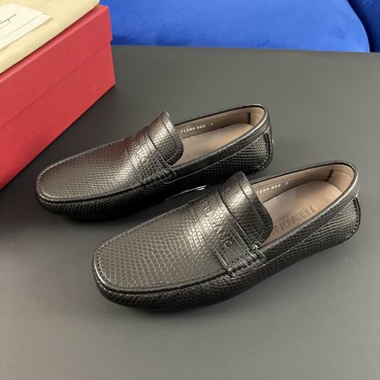 Ferragamo sz38-45 mnh0802