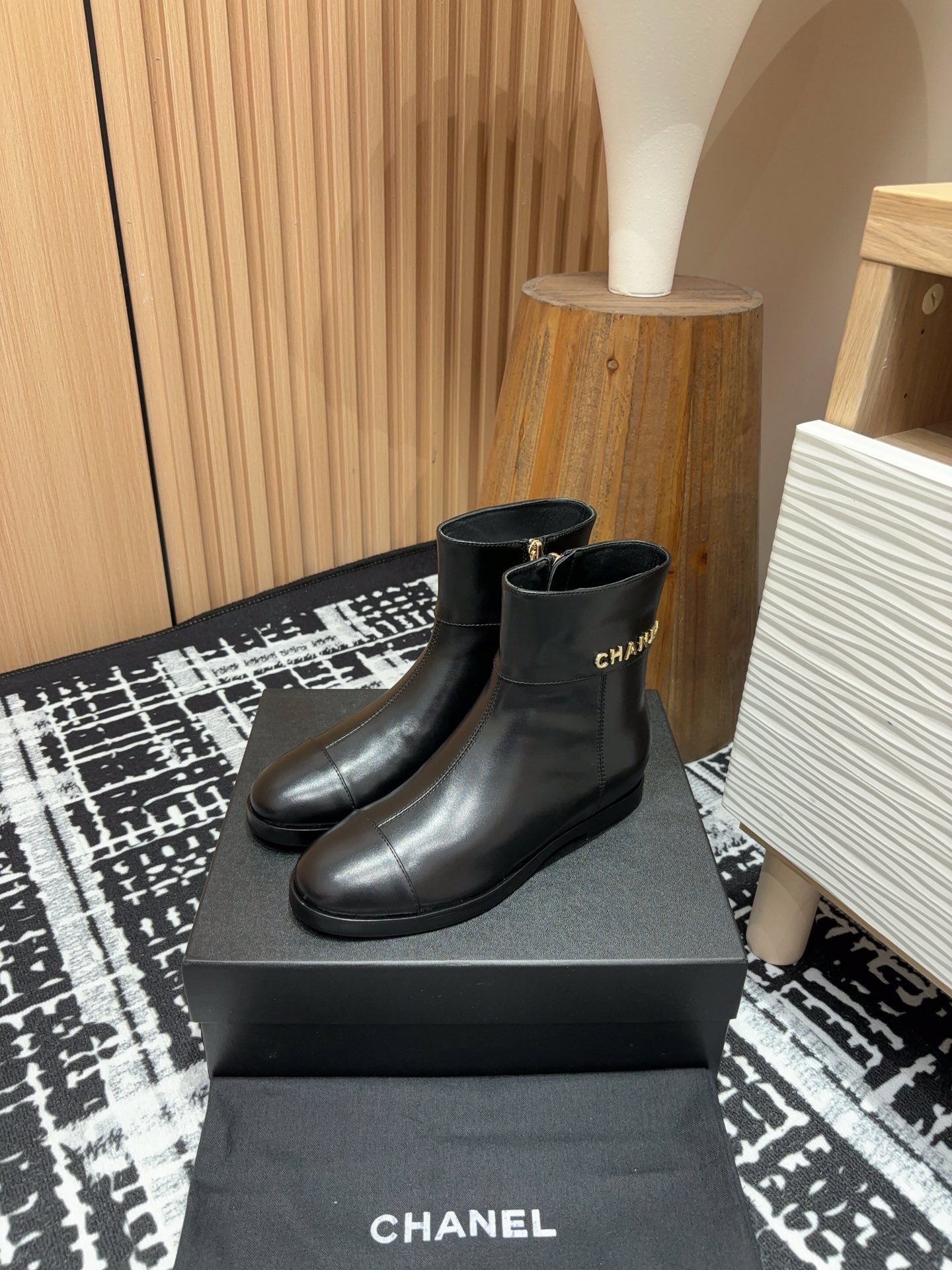 Chanel sz35-41 h1035