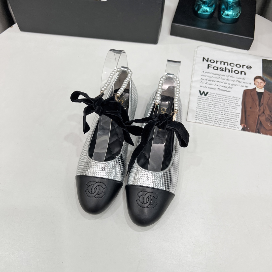 Chanel sz35-41 h1026