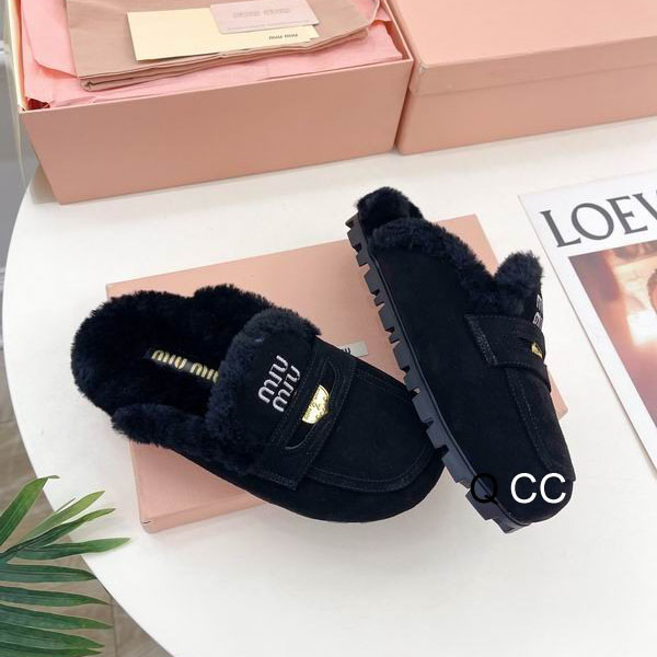 MiuMiu sz35-40 XC 1002