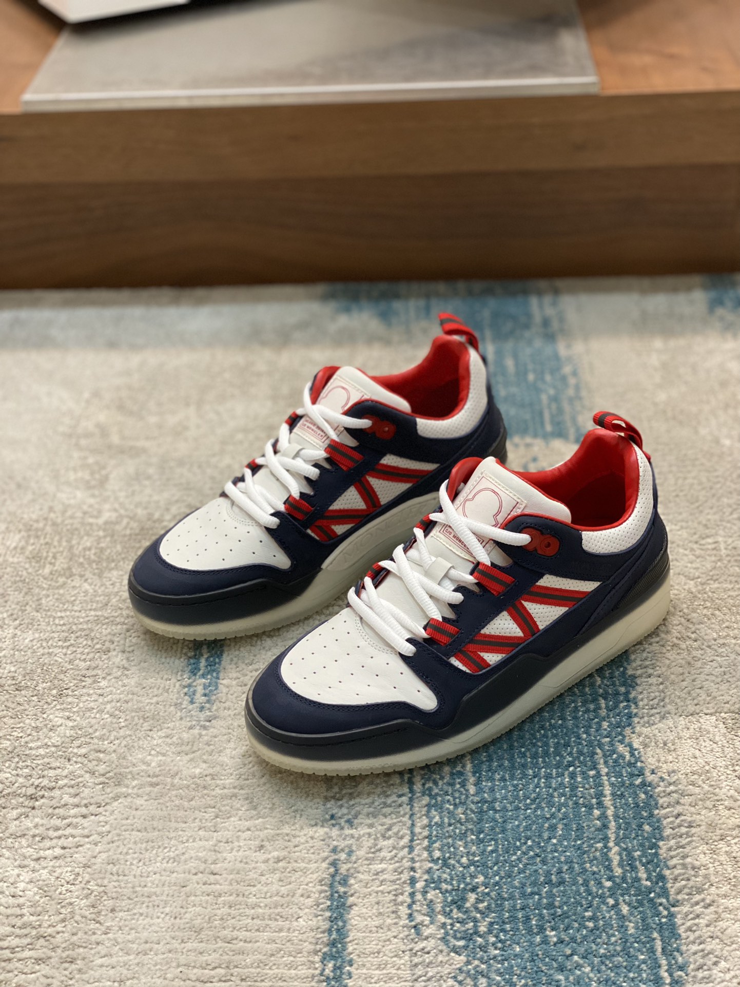 Moncler sz38-45 h1003