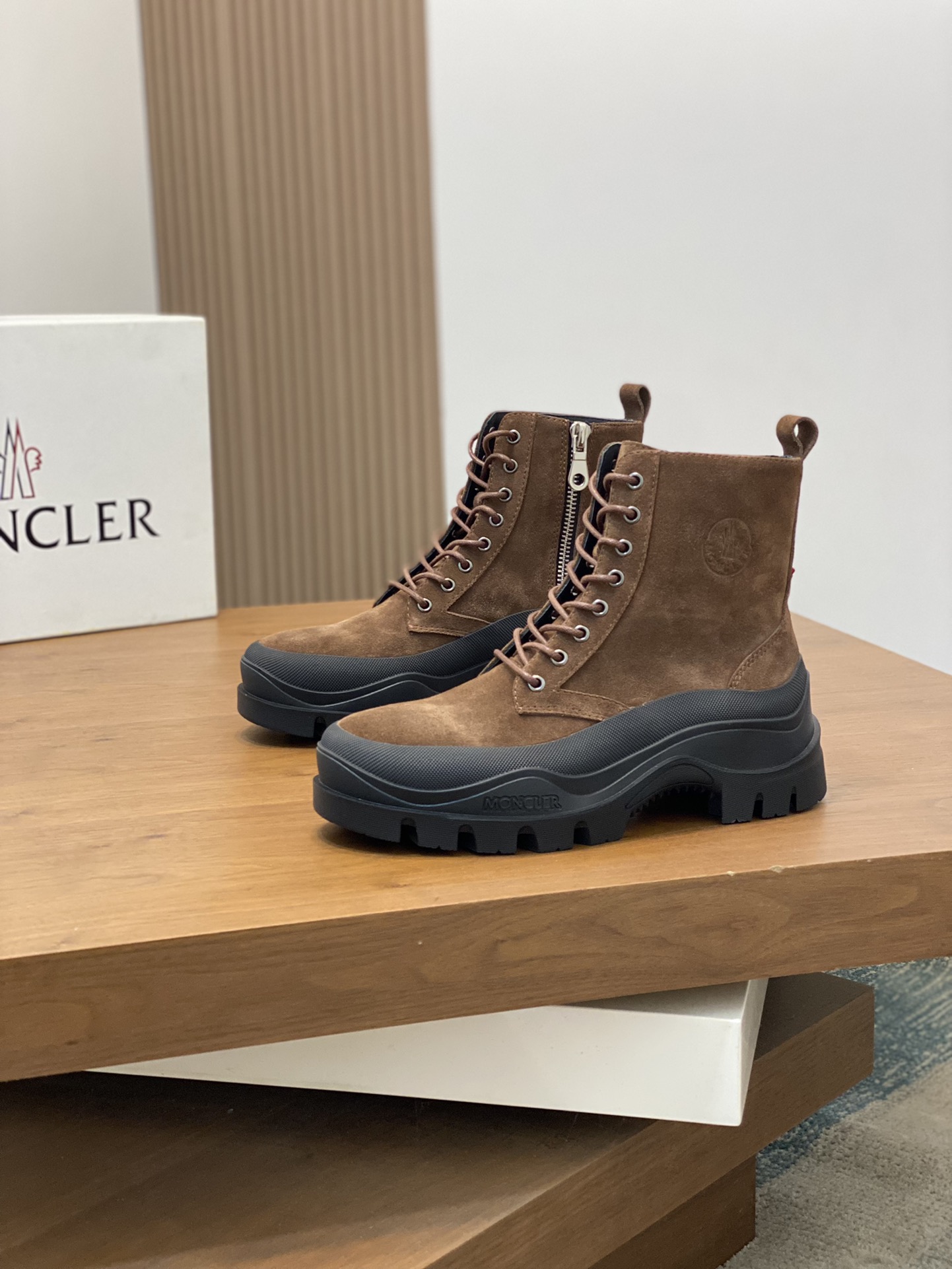 Moncler sz38-45 h1003