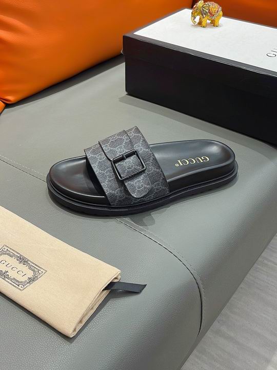 Gucci sz38-44 mnh0405