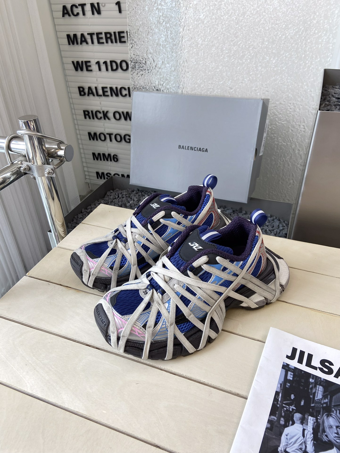 Balenciaga sz35-45 h1001