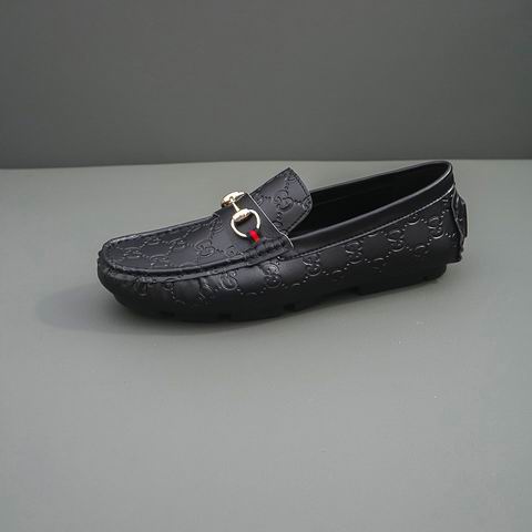 Gucci sz37-45 mnh0402