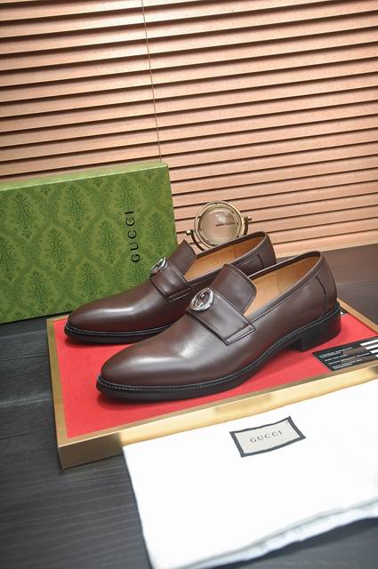 Gucci sz38-44 mnh0414