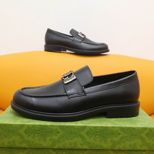 Gucci sz38-44 mnh0427