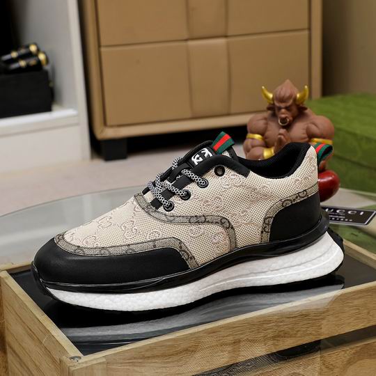 Gucci sz38-44 mnh0414