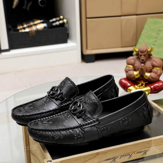 Gucci sz38-46 mnh0405