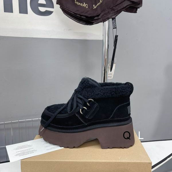 UGG sz35-40 QL1020