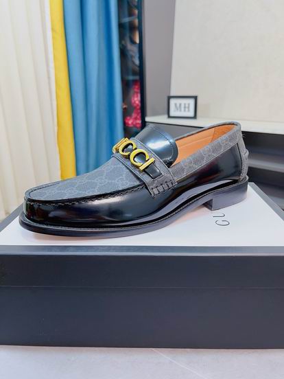 Gucci sz38-44 mnh0528