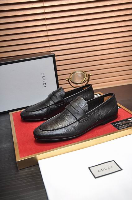 Gucci sz38-44 mnh0705