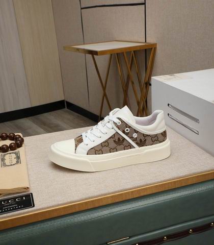 Gucci sz38-44 mnh0806