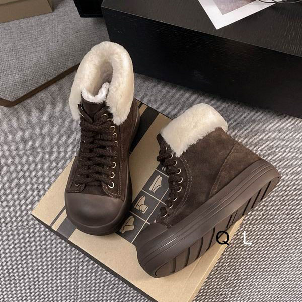 UGG sz35-40 LL1007