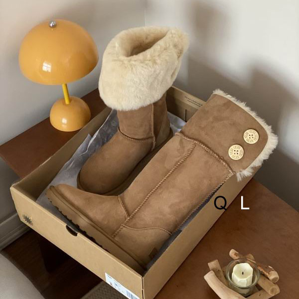 UGG sz35-40 LL1035