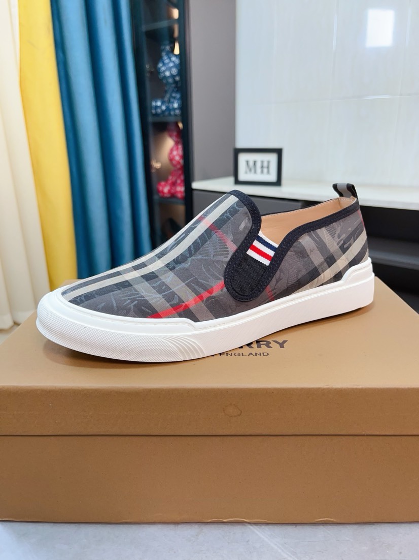 Burberry sz38-44 h1006