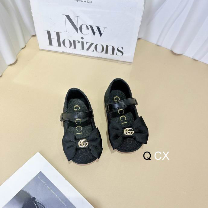 Gucci sz21-28 CX1102