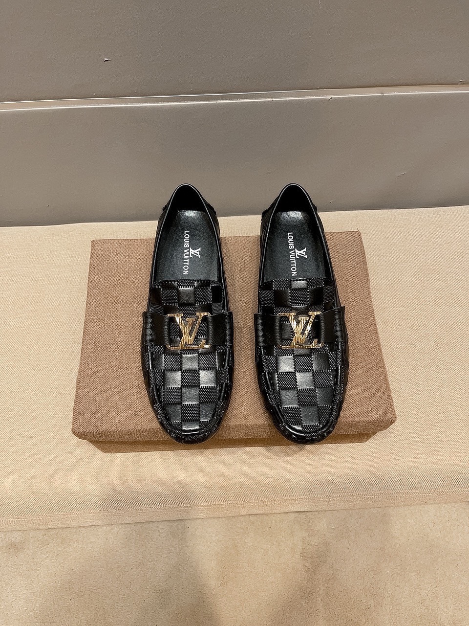 LV sz37-45 h1104