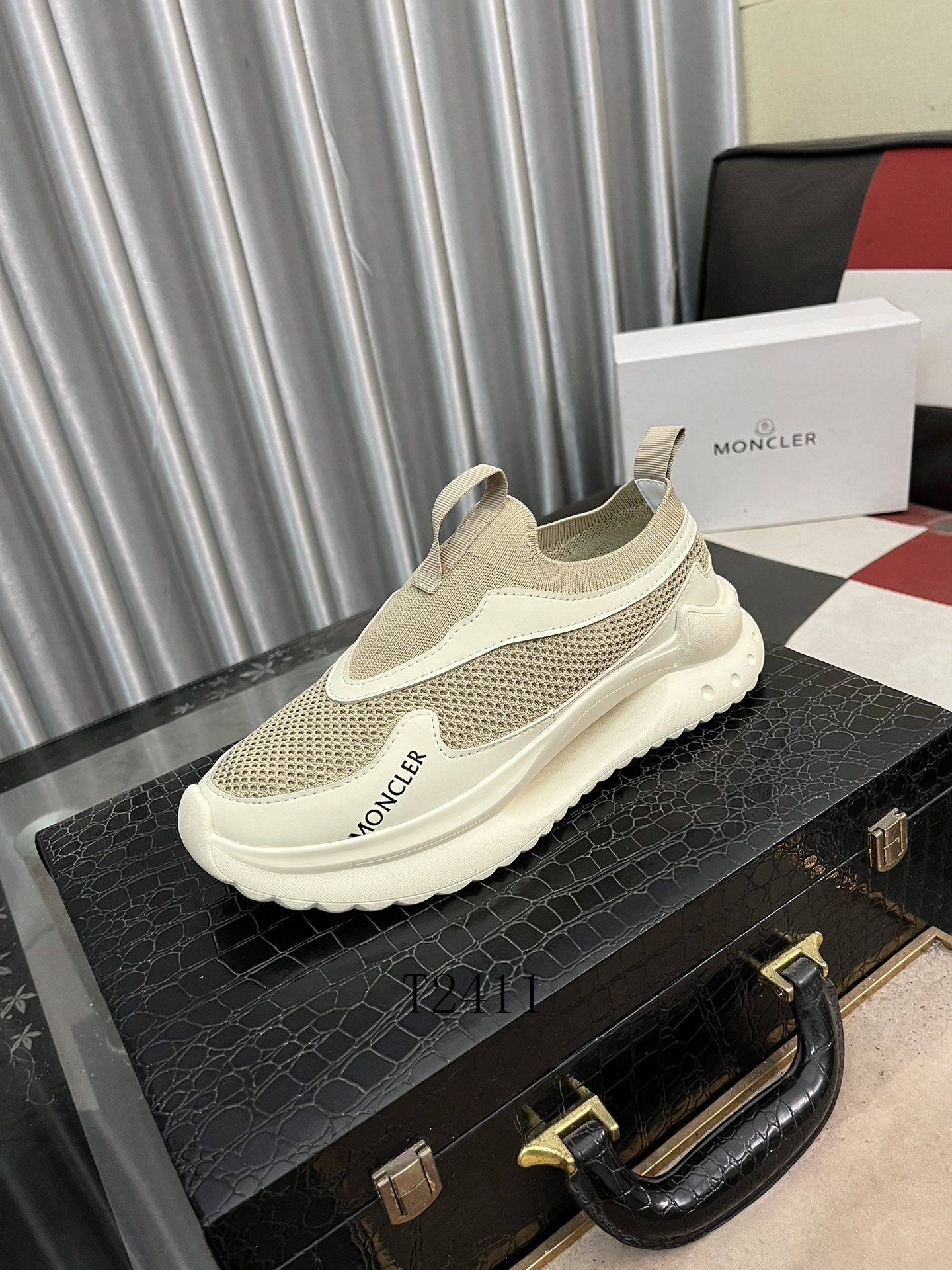 Moncler sz38-46 h1102