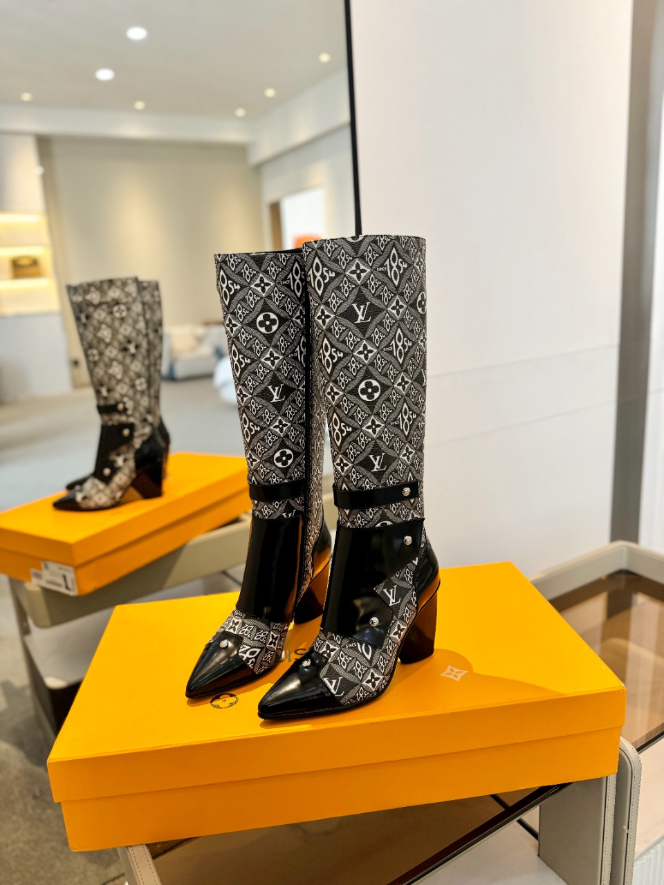 LV sz35-41 7.5cm h1102