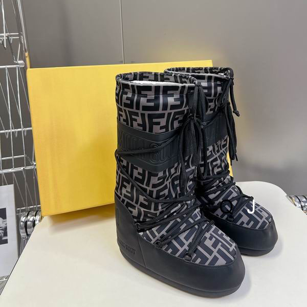 Fendi ow boot  Ts