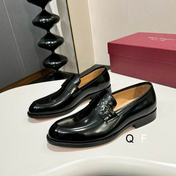 Ferragamo sz38-45 TF1117