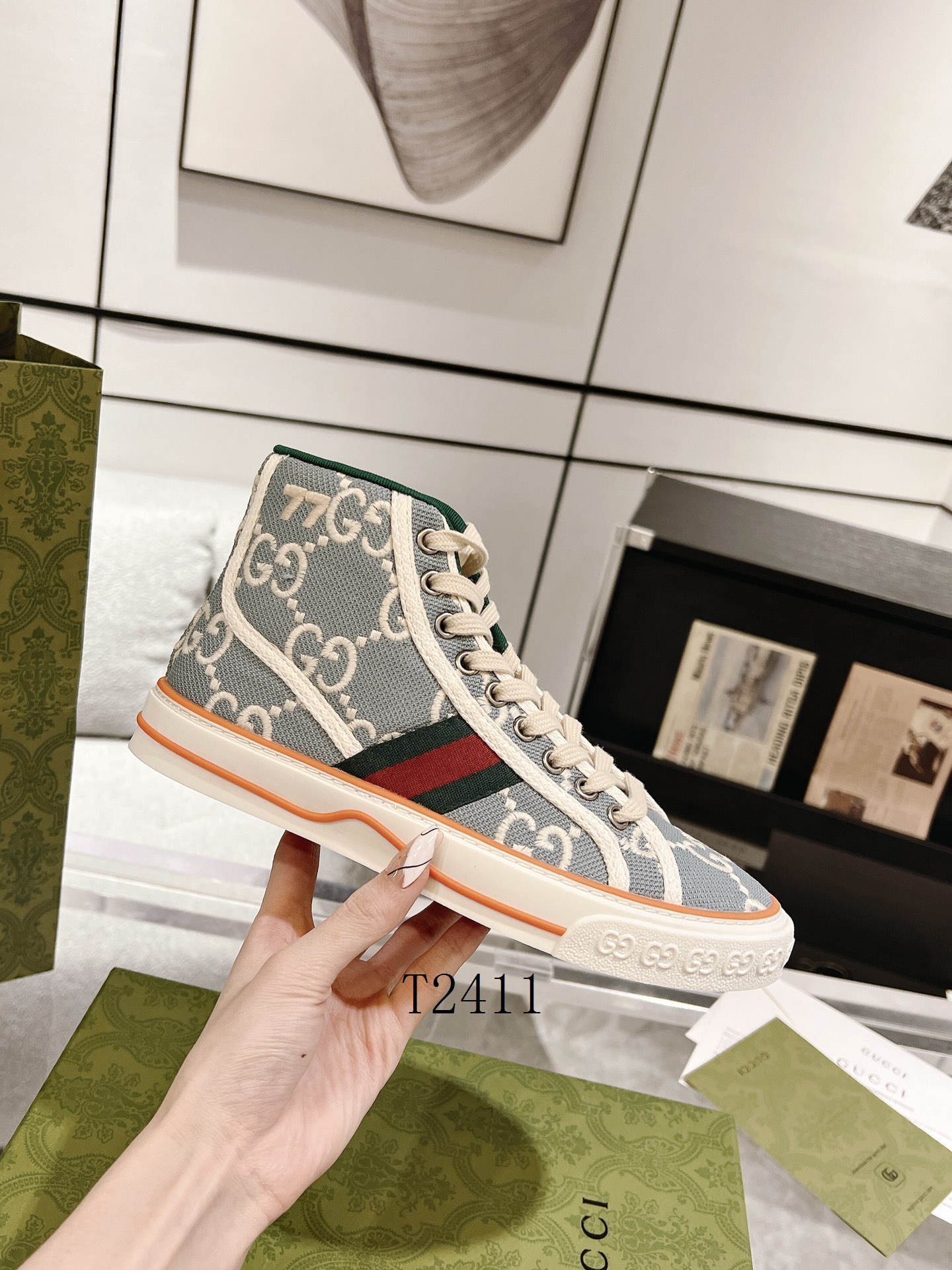 Gucci sz35-40 h1101
