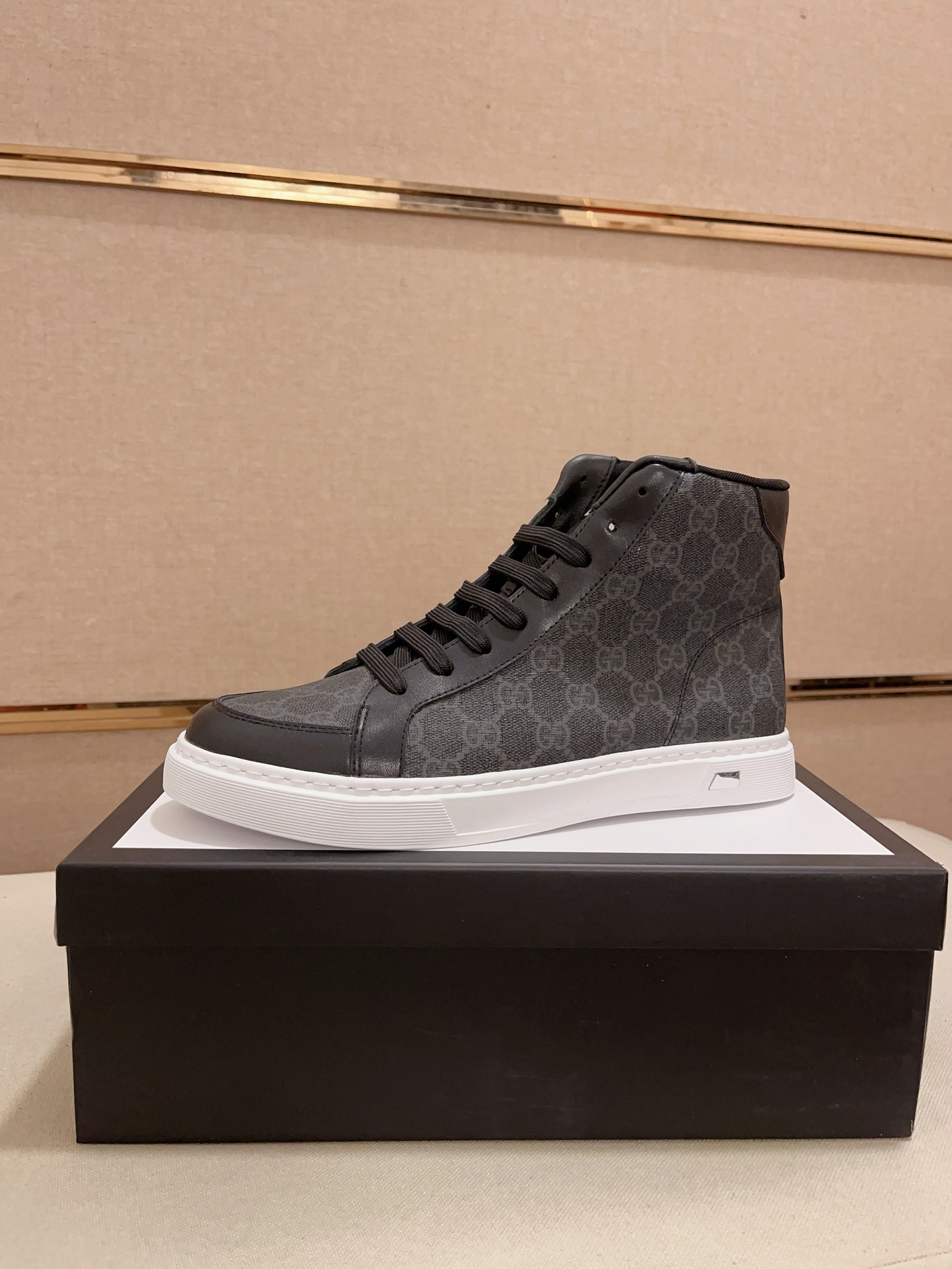 Gucci sz38-45 hnh1205