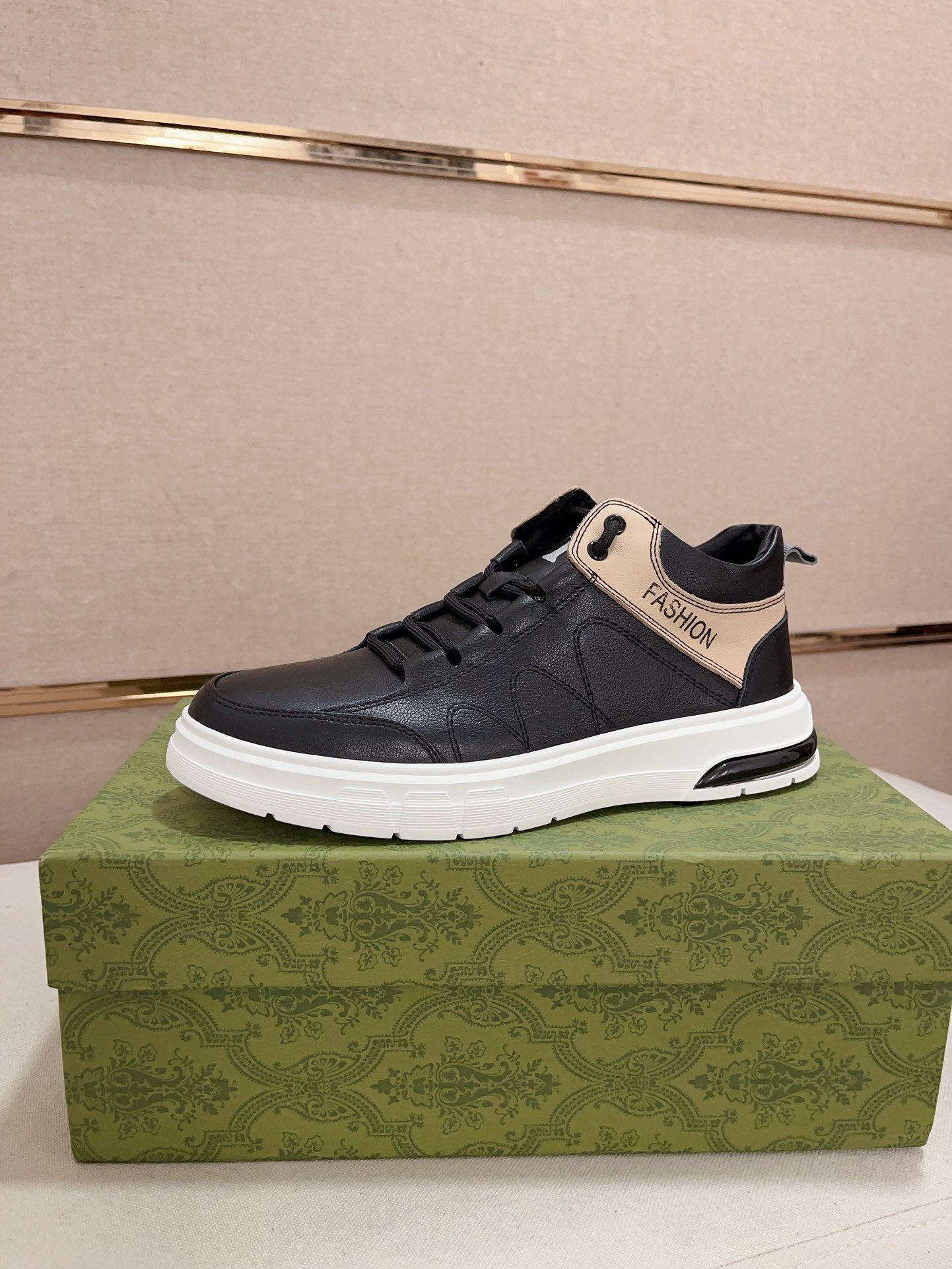 Gucci sz38-45 hnh1207