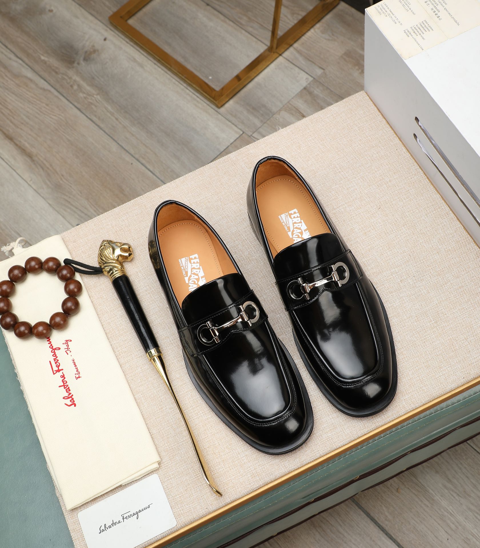 Ferragamo sz38-44 hnh1201