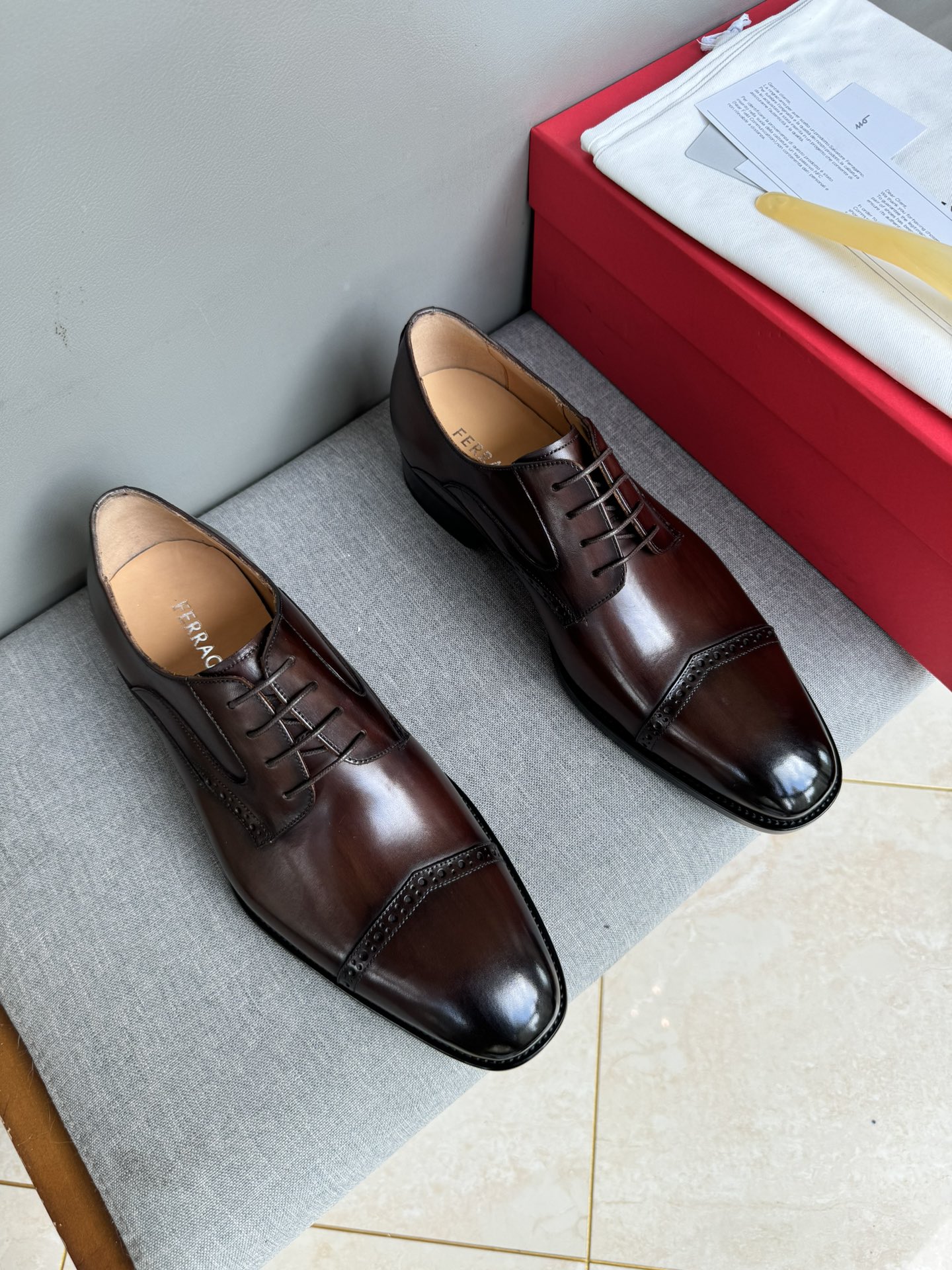 Ferragamo sz38-44 hnh1206