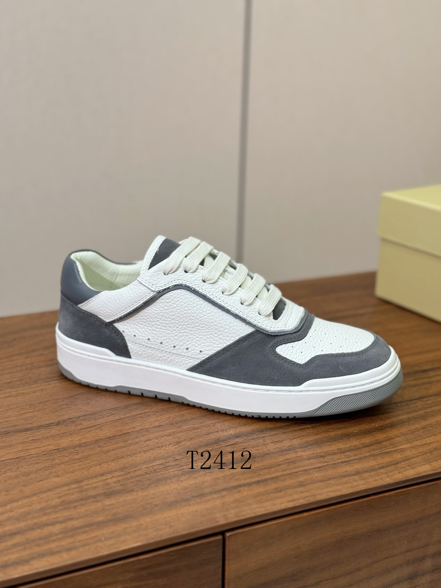 Brunello Cucinelli sz39-46 h1201